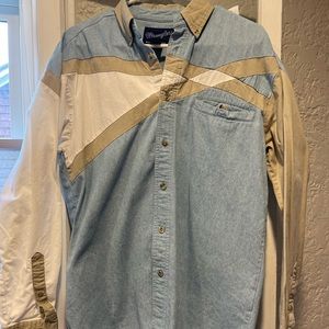 Wrangler Men’s Button Up